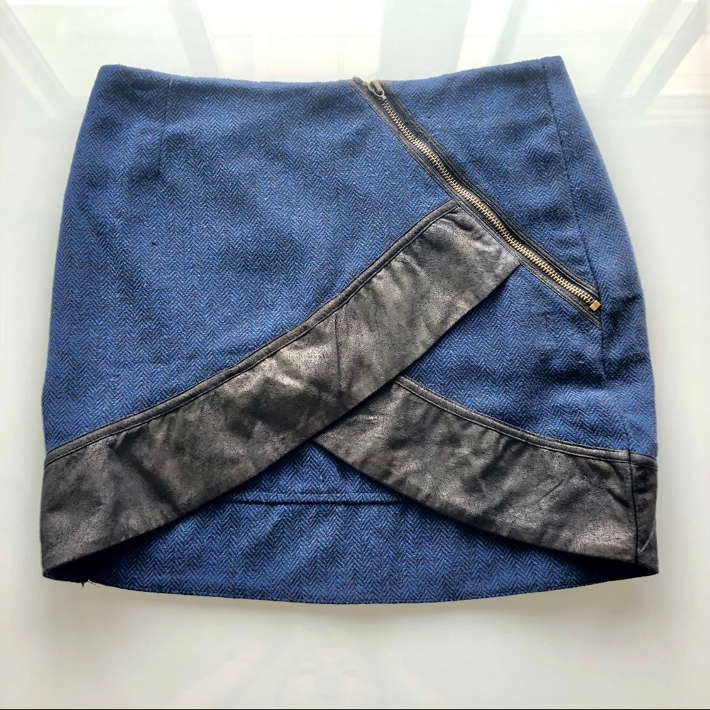 Mini skirt
